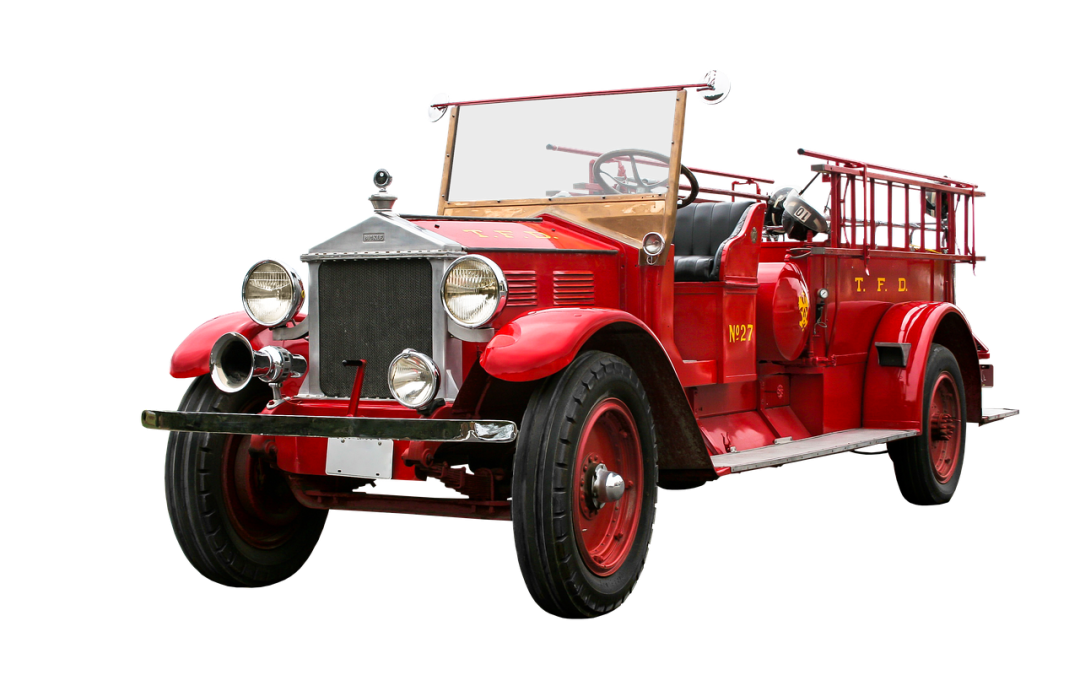 Dinas Damkar Tapin Bersihkan Material Longsor di Pelabuhan